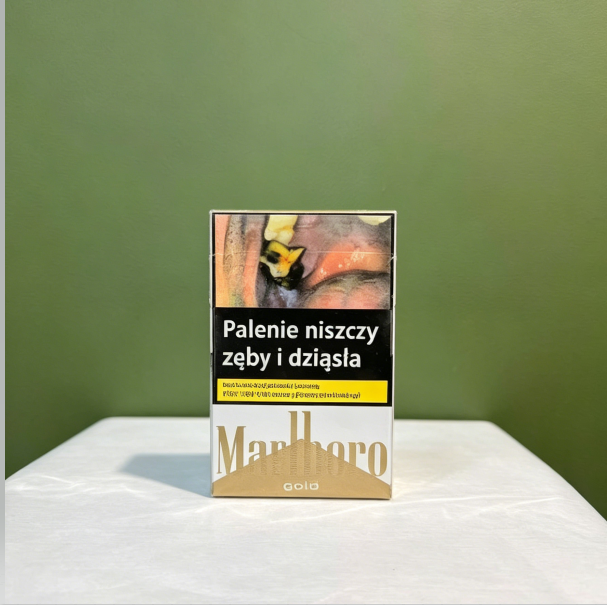 Marlboro Poland 20s Cigarettes x 10 Packs /1 Carton